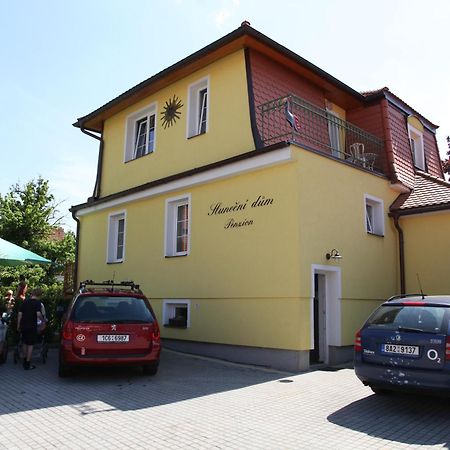 太阳酒店 Český Krumlov 外观 照片